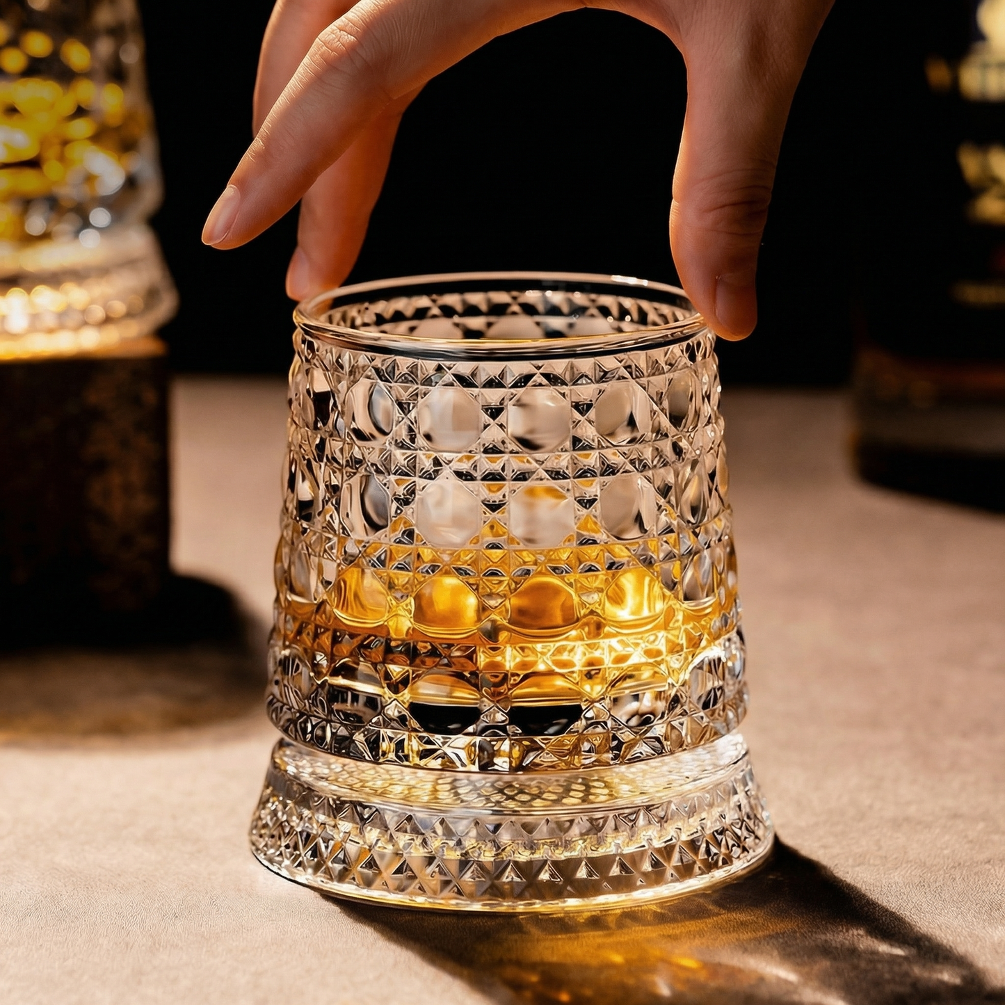 Roselli™ Rotating Whiskey Glass